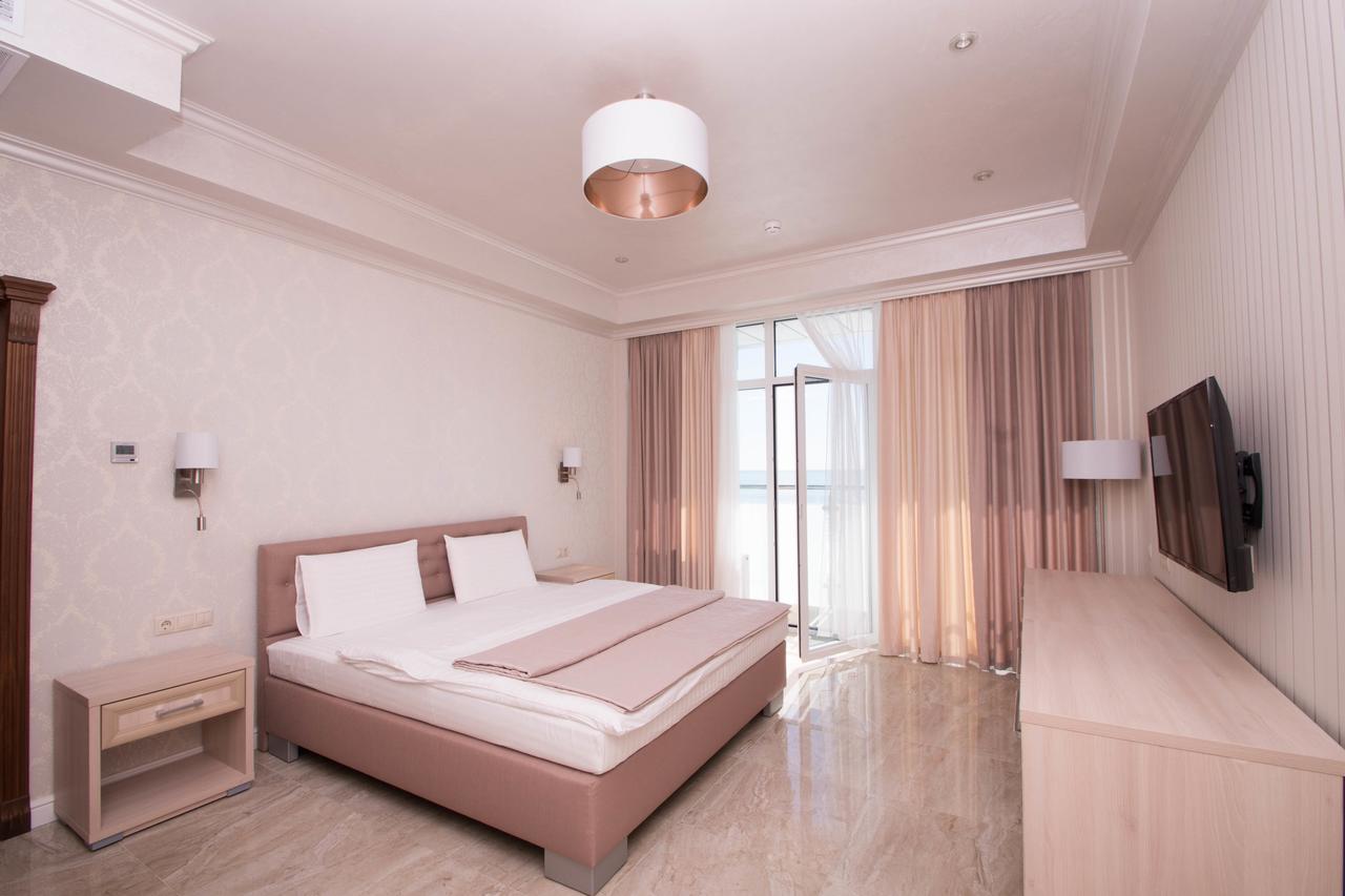 Hotel Cheluskintsev Γκάγκρα Εξωτερικό φωτογραφία