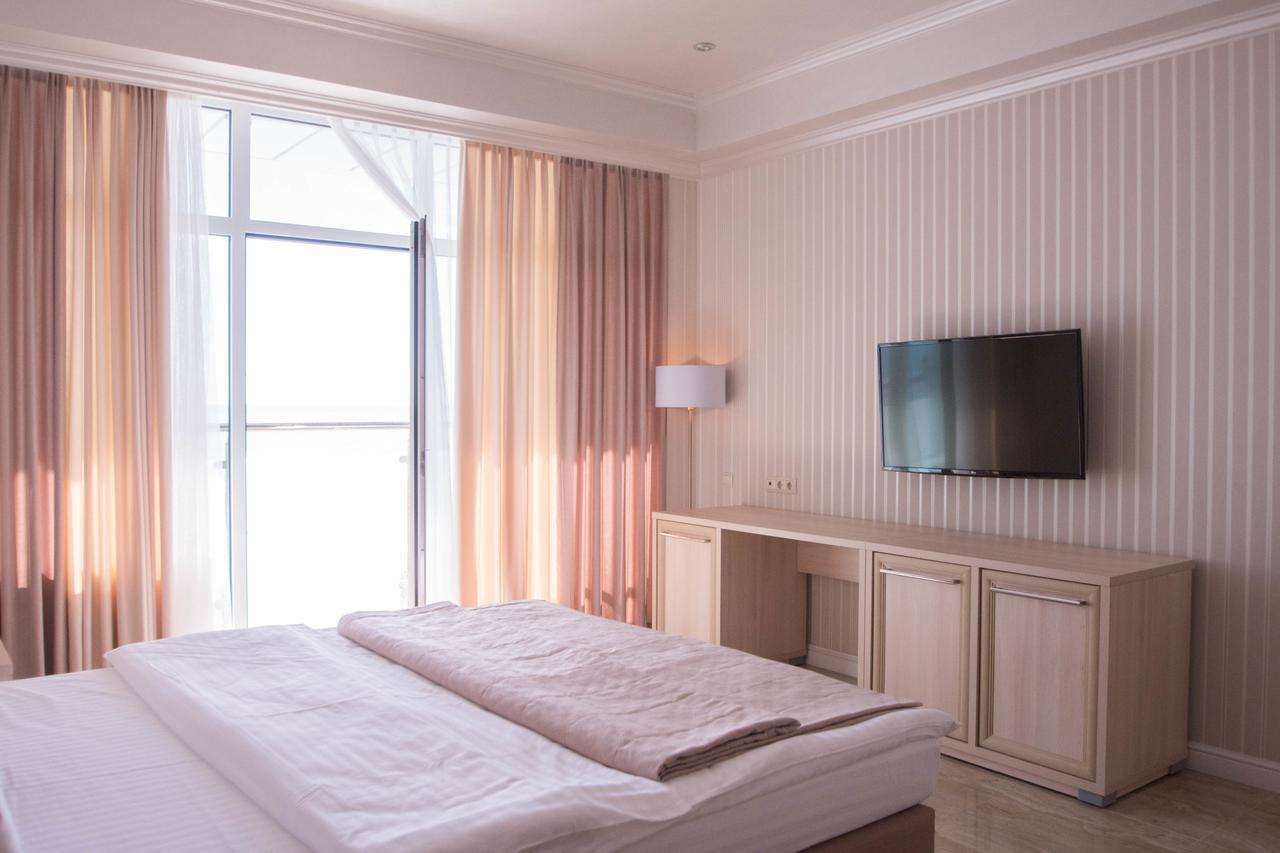 Hotel Cheluskintsev Γκάγκρα Εξωτερικό φωτογραφία