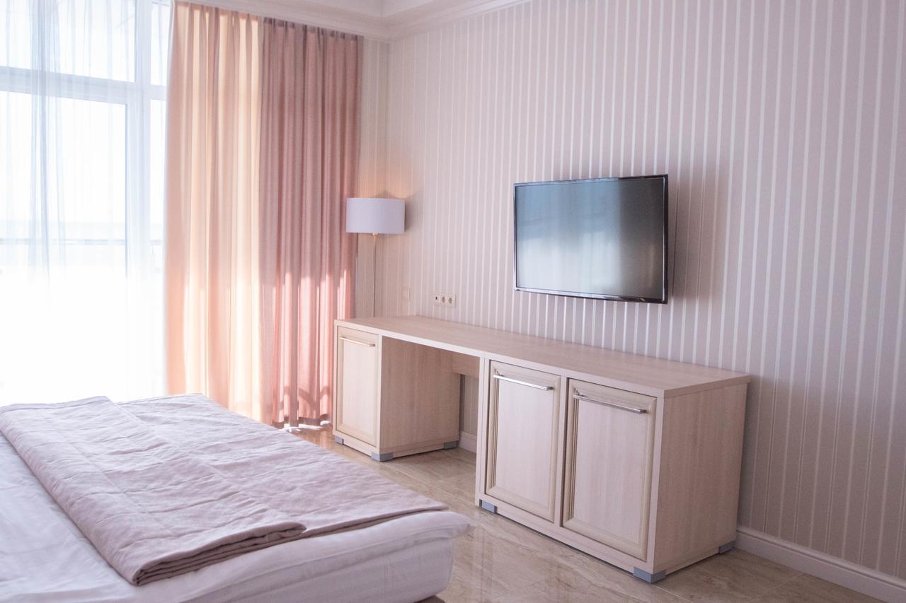 Hotel Cheluskintsev Γκάγκρα Εξωτερικό φωτογραφία