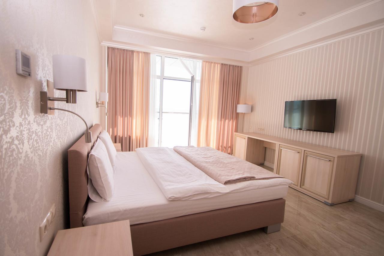 Hotel Cheluskintsev Γκάγκρα Εξωτερικό φωτογραφία