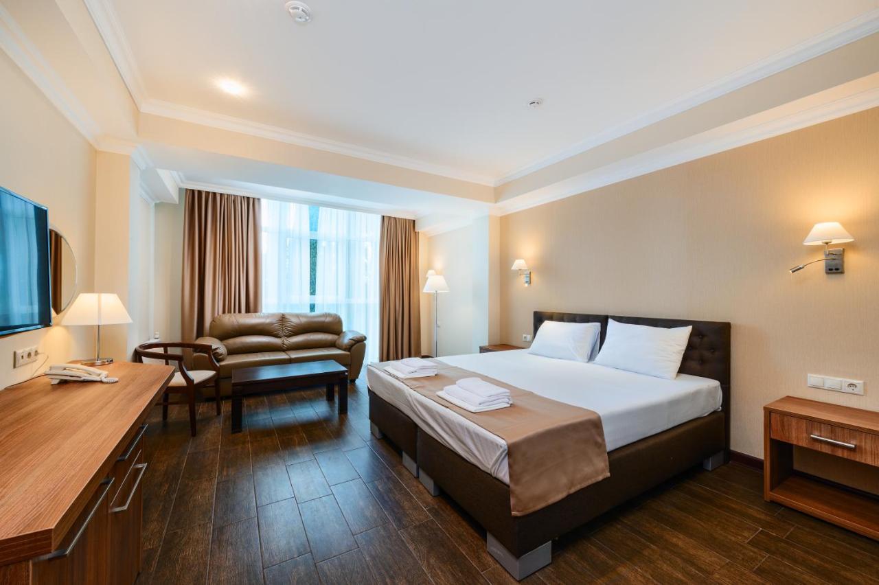 Hotel Cheluskintsev Γκάγκρα Εξωτερικό φωτογραφία