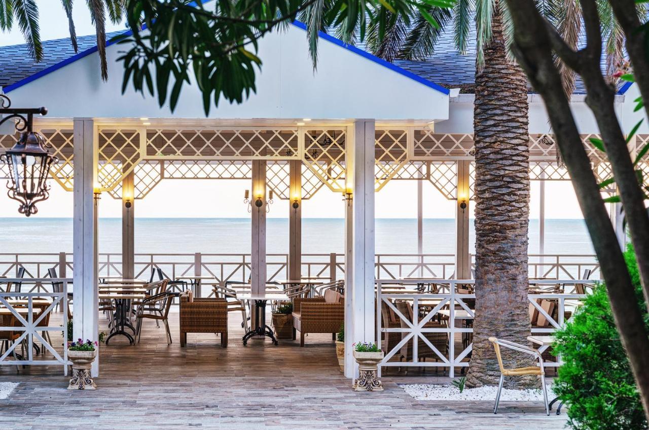 Hotel Cheluskintsev Γκάγκρα Εξωτερικό φωτογραφία