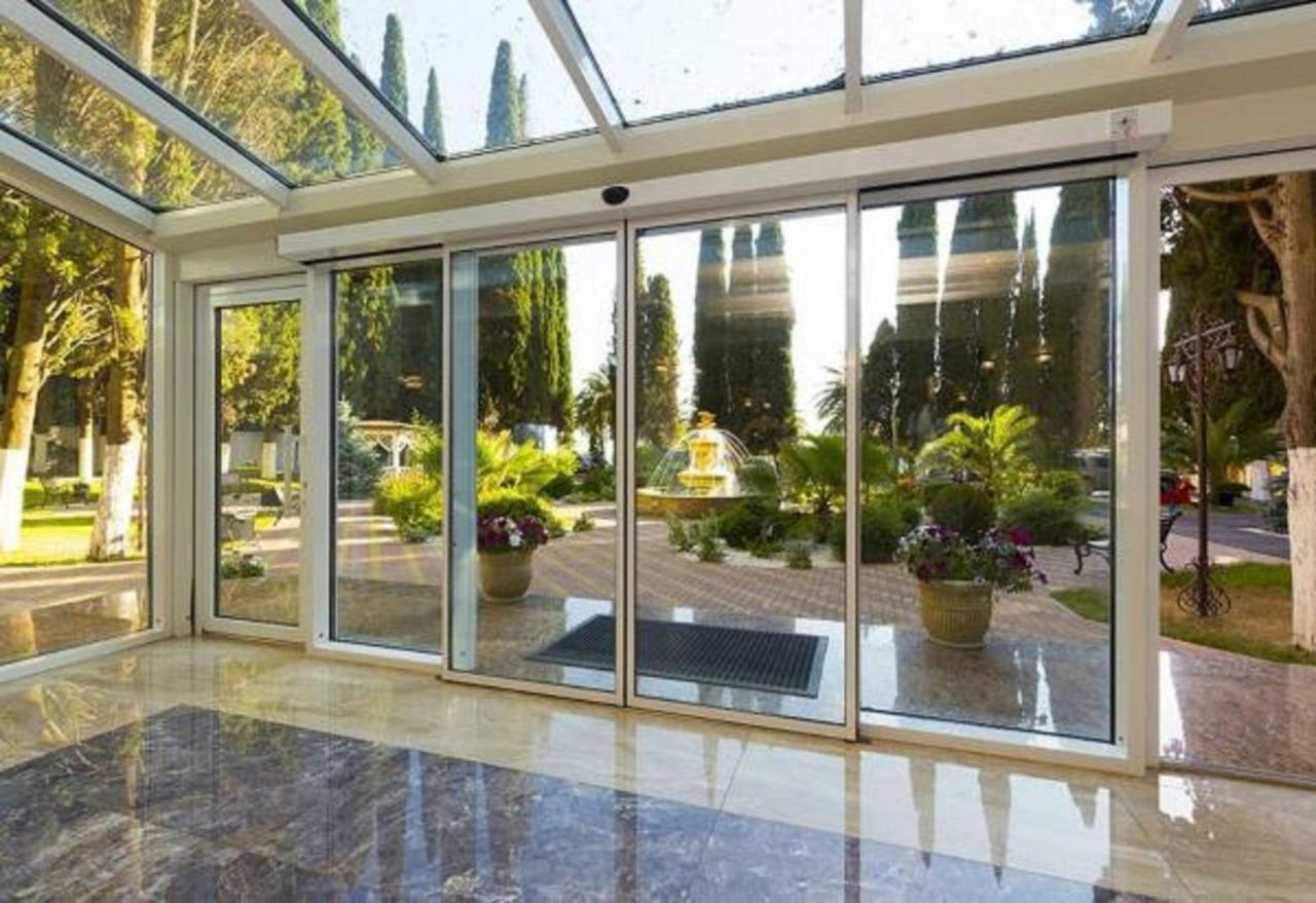Hotel Cheluskintsev Γκάγκρα Εξωτερικό φωτογραφία