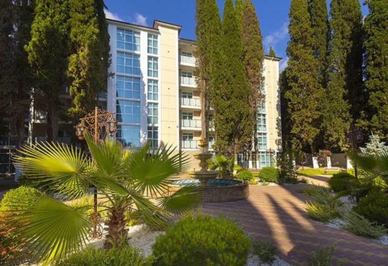 Hotel Cheluskintsev Γκάγκρα Εξωτερικό φωτογραφία
