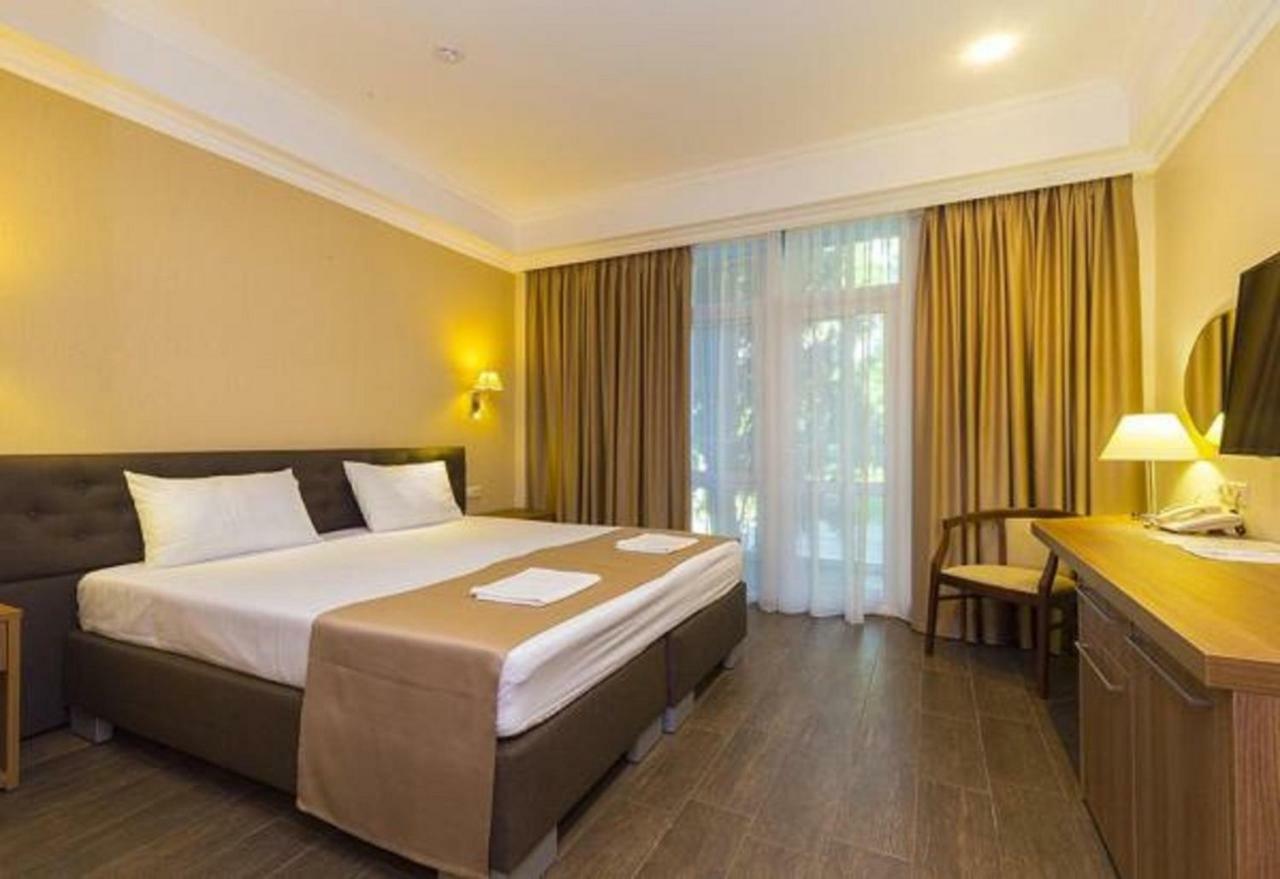 Hotel Cheluskintsev Γκάγκρα Εξωτερικό φωτογραφία