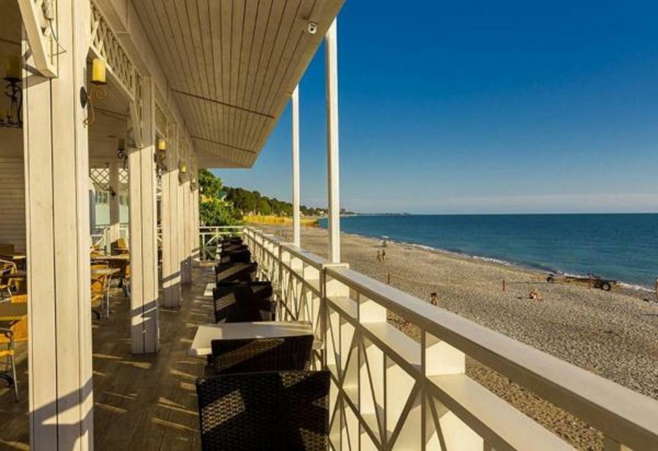 Hotel Cheluskintsev Γκάγκρα Εξωτερικό φωτογραφία