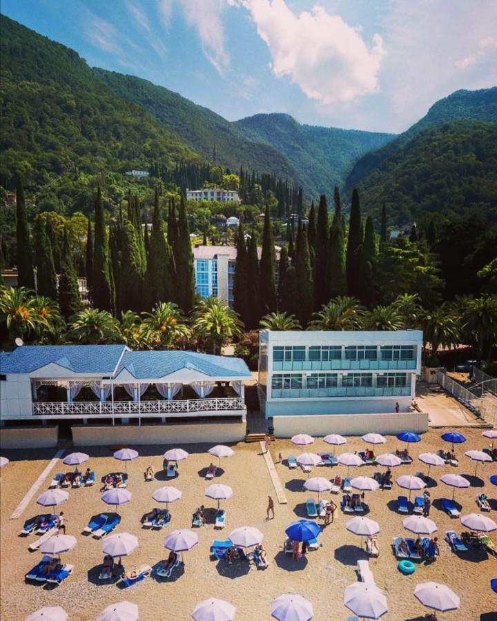 Hotel Cheluskintsev Γκάγκρα Εξωτερικό φωτογραφία
