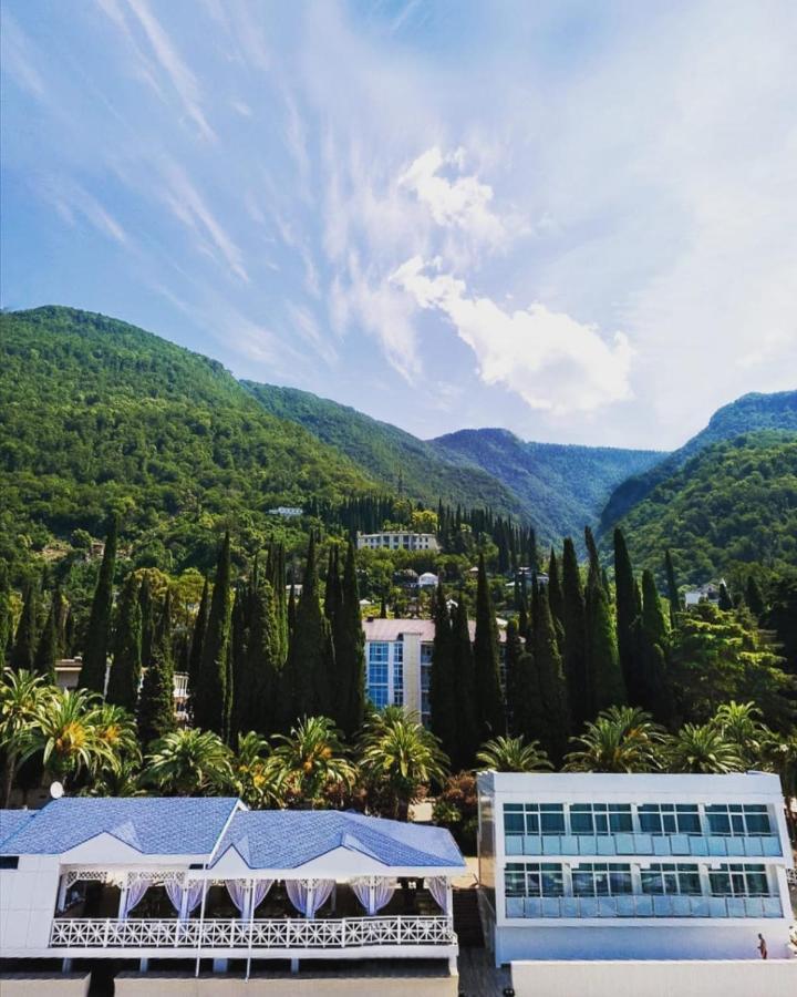 Hotel Cheluskintsev Γκάγκρα Εξωτερικό φωτογραφία